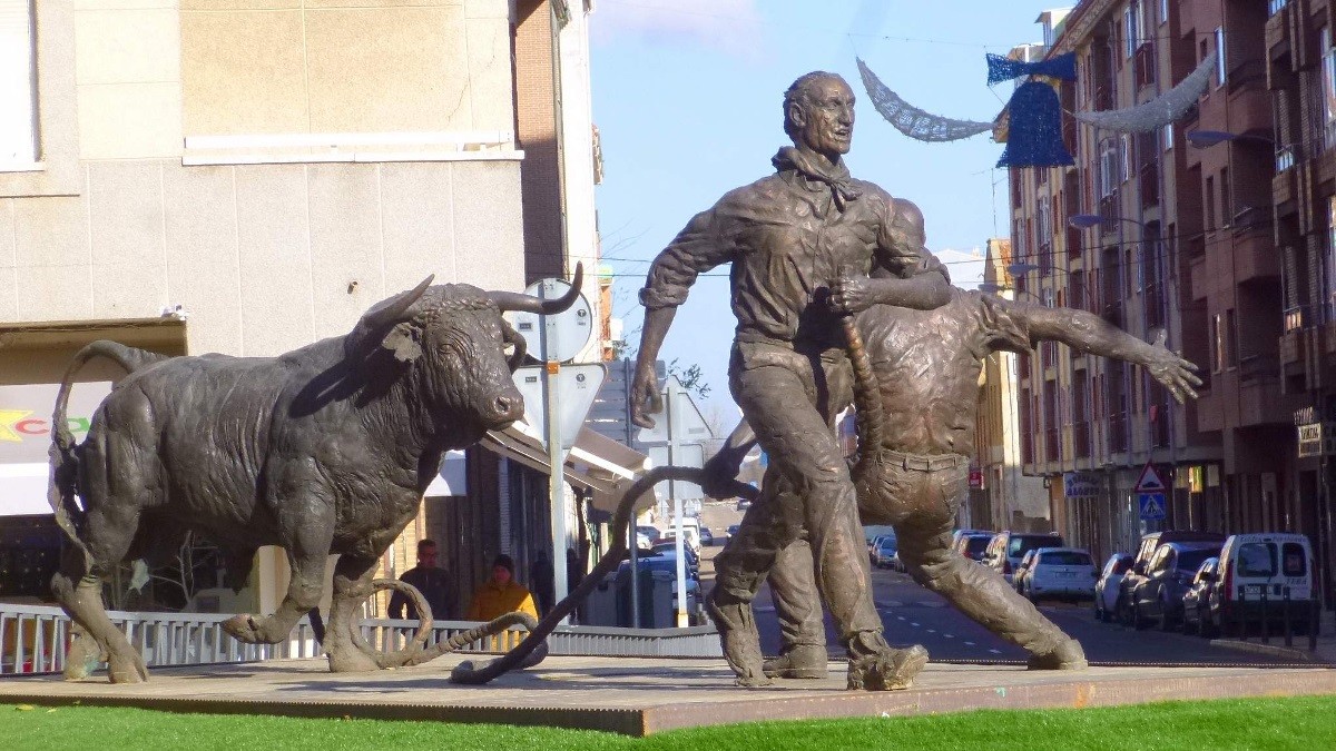 fiestas-toro-enmaromado-benavente-8