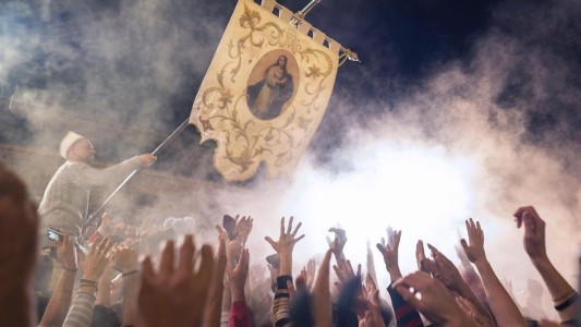 El 7 de diciembre, a las 8 de la noche, en Horcajo de Santiago se inicia la procesión considerada más larga de la cristiandad