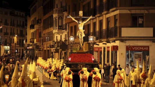 Procesión del Cristo del Perdón, de Huesca. Foto: Heraldo.com