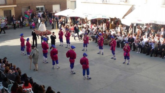 Representación de 'El Dance' en las Fiestas de la VFenida de la Virgen de Leciñena. Foto: Ayto. de Leciñena