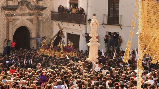 La procesión de Ntro. Padre Jesús Nazareno cierra los Domingos de Mayo. Foto: Turismo Priego de Córdoba
